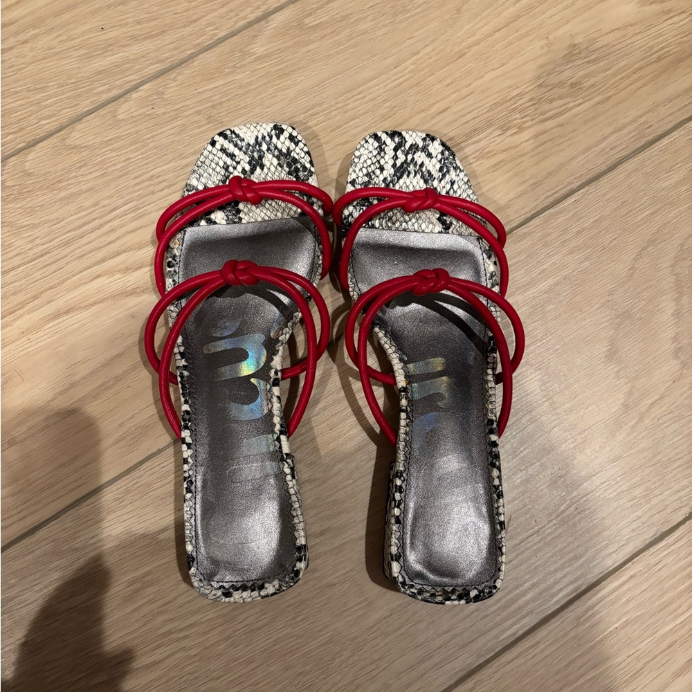 Snake Sandals - Picture 4 of 6